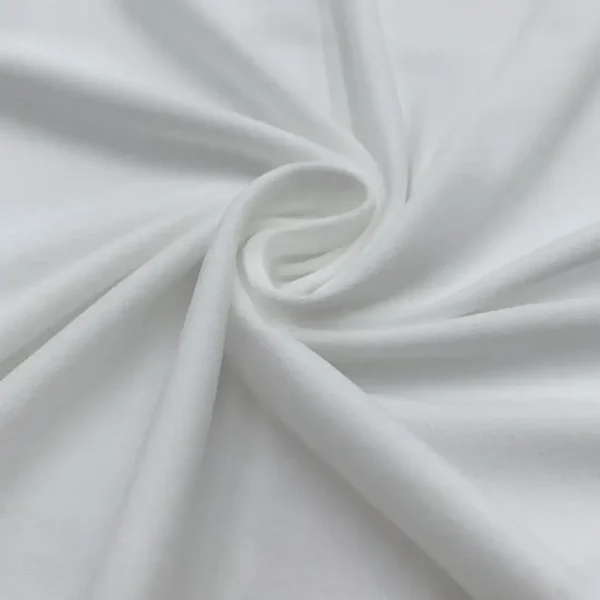 Kain DK Polyester Premium all gramasi dengan tekstur halus dan tampilan mengilap elegan, cocok untuk berbagai jenis pakaian.